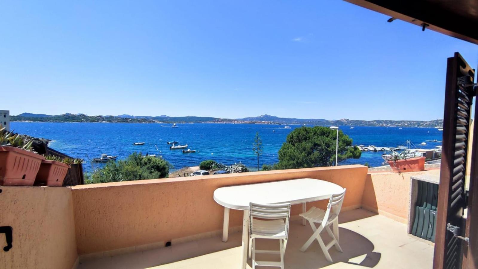Appartamento Oltremare Vista Mare La Maddalena  Exteriér fotografie